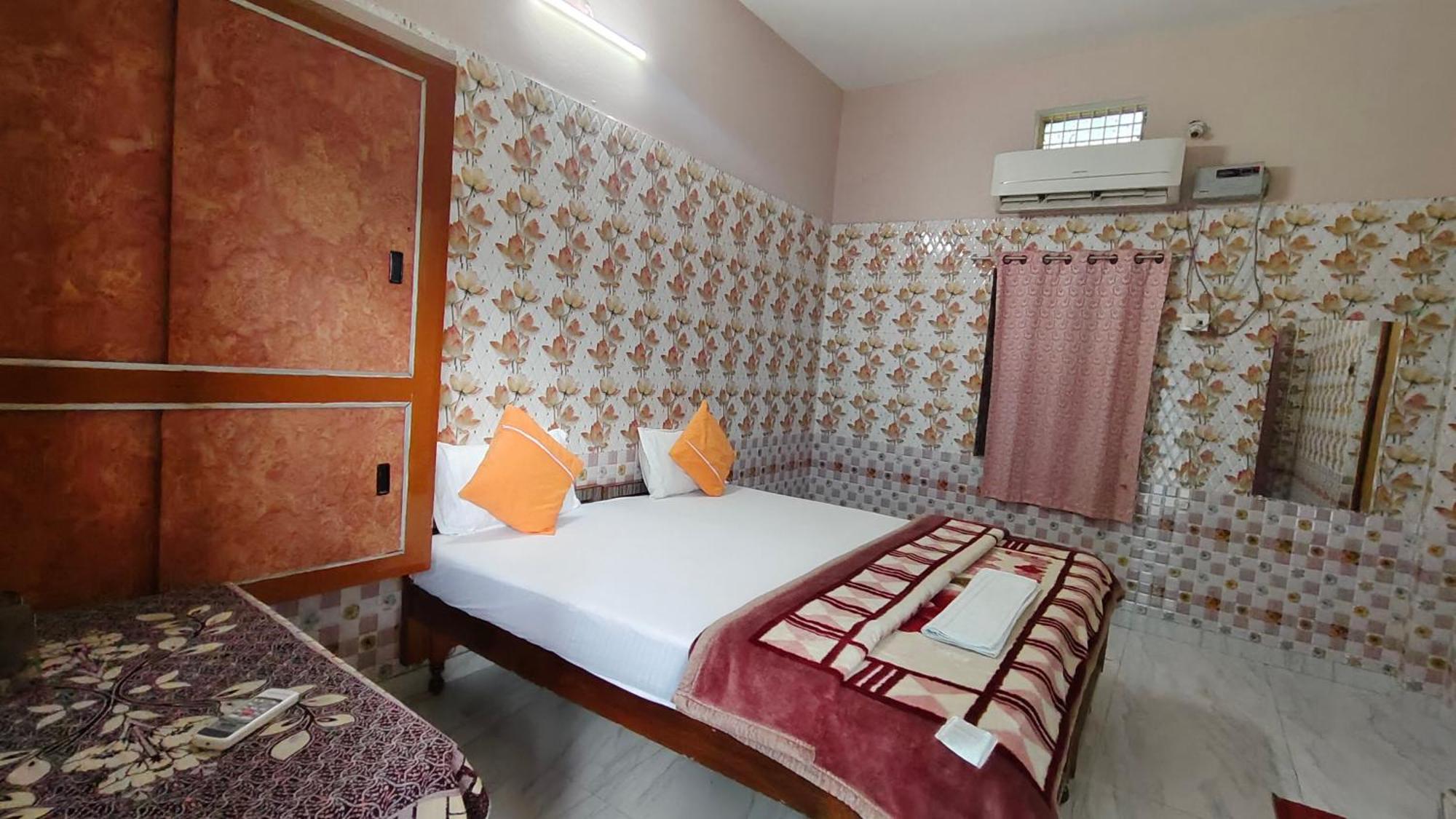 Hotel Sri Yoga Mandir Varanasi Exterior foto