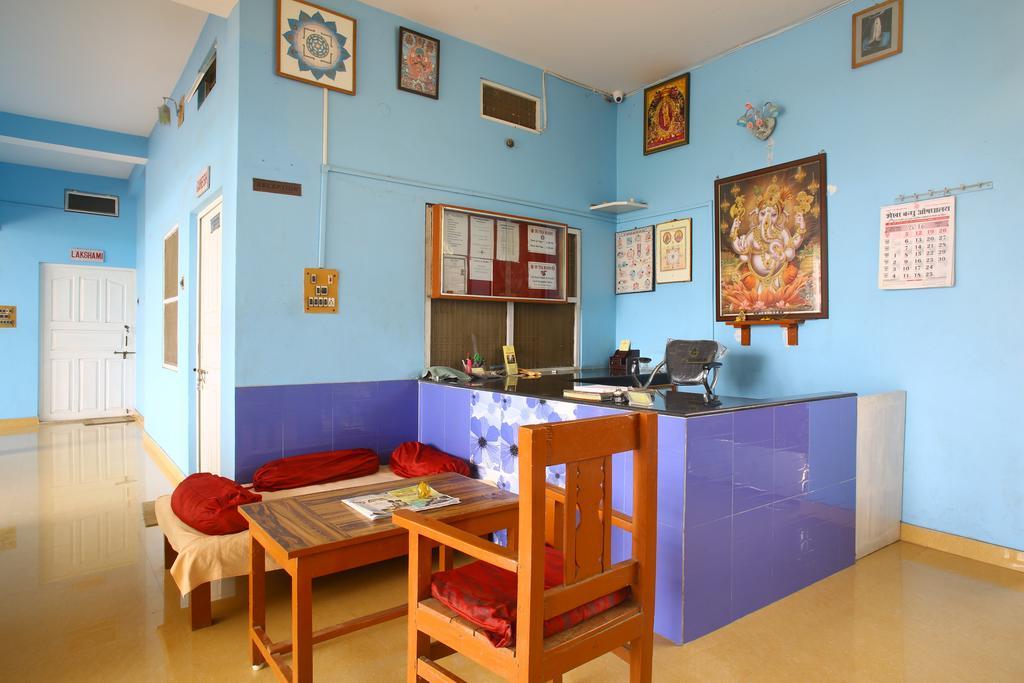 Hotel Sri Yoga Mandir Varanasi Exterior foto