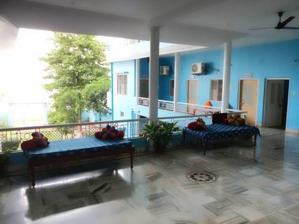 Hotel Sri Yoga Mandir Varanasi Exterior foto