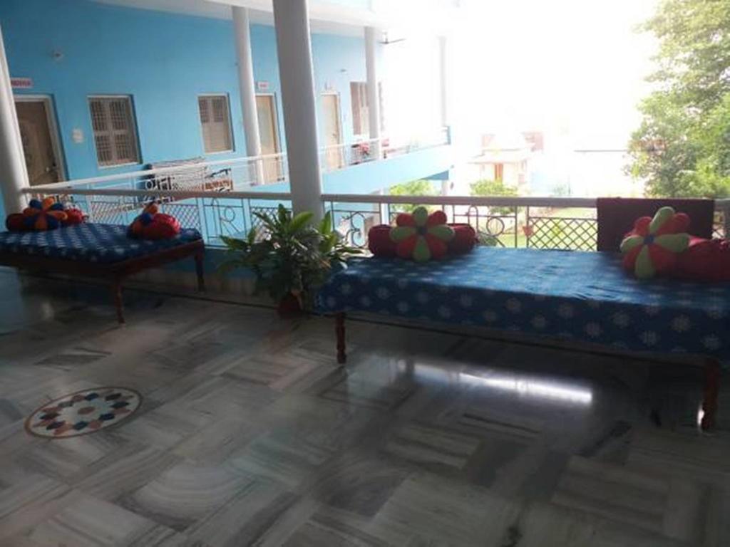 Hotel Sri Yoga Mandir Varanasi Exterior foto